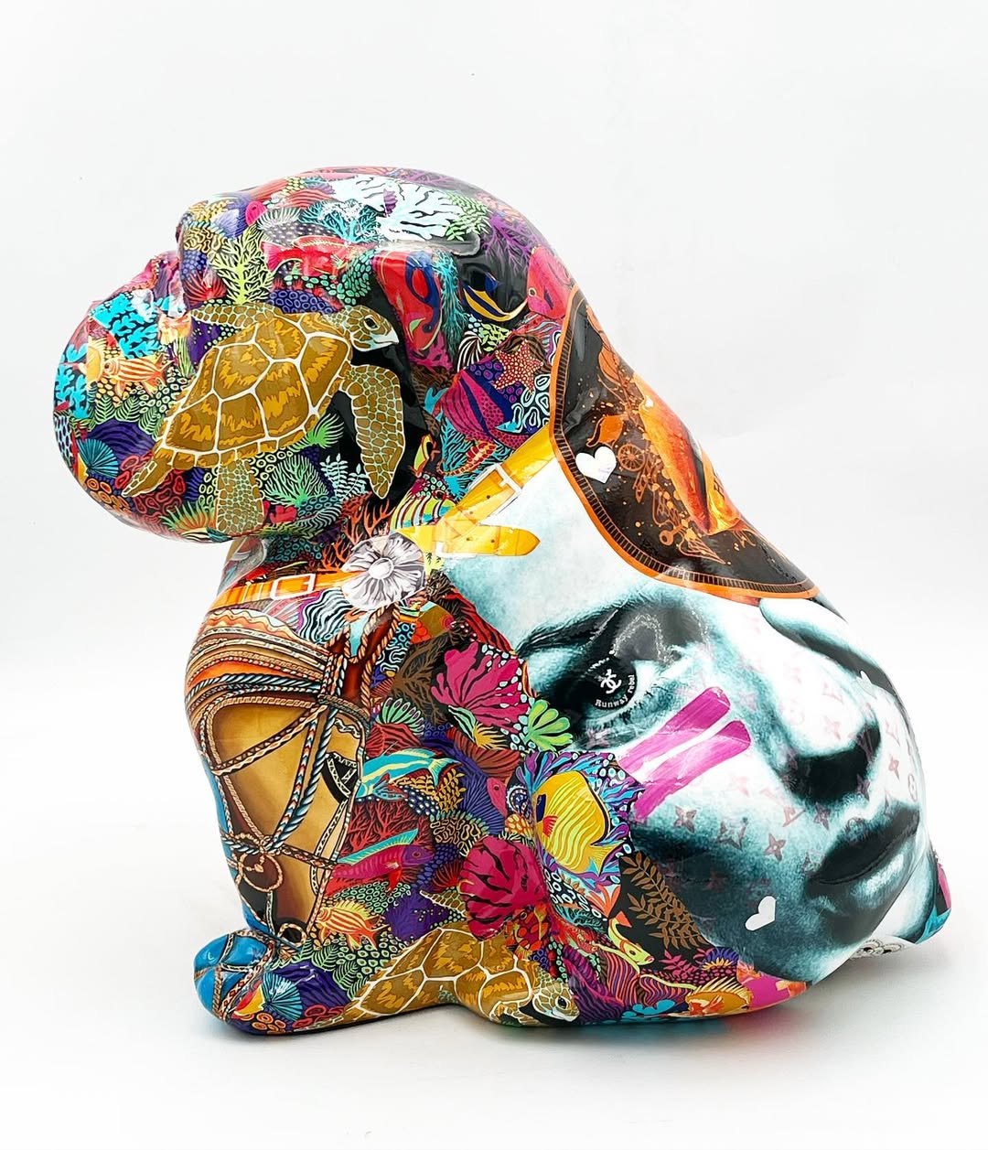 scultura in resina pop